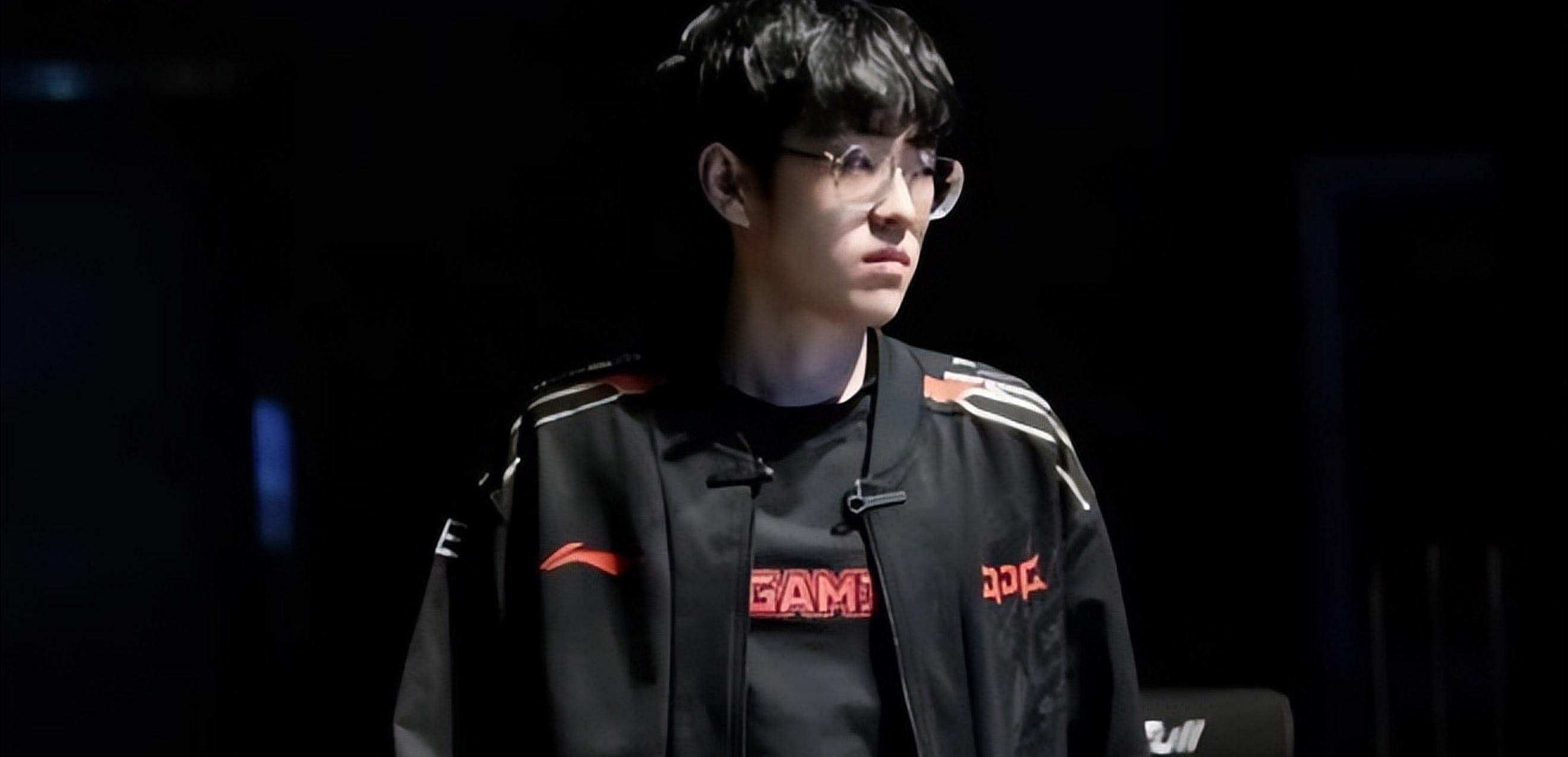 Scout迎来七赛季高光表现，湖人球迷沸腾！(scout一个赛季拿了多少个mvp)