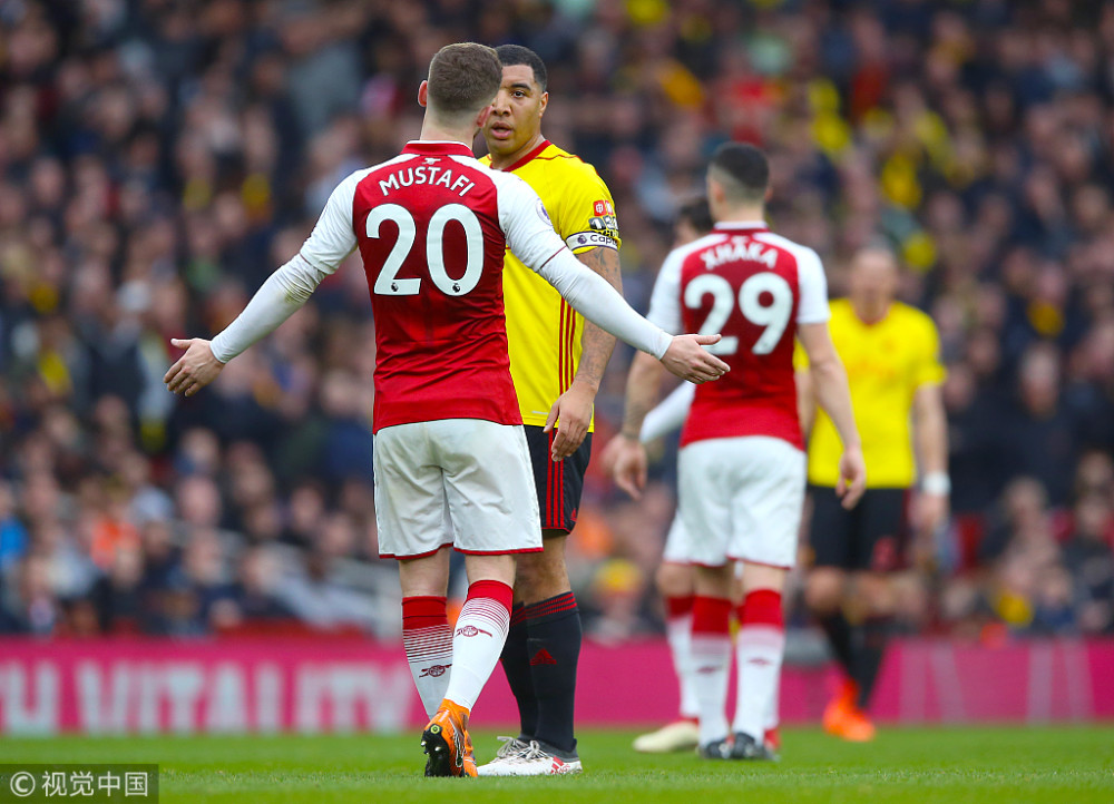 包含德国杯赛程吃紧，阿森纳集结日止住颓势，话题不断，更衣室氛围转暖的词条